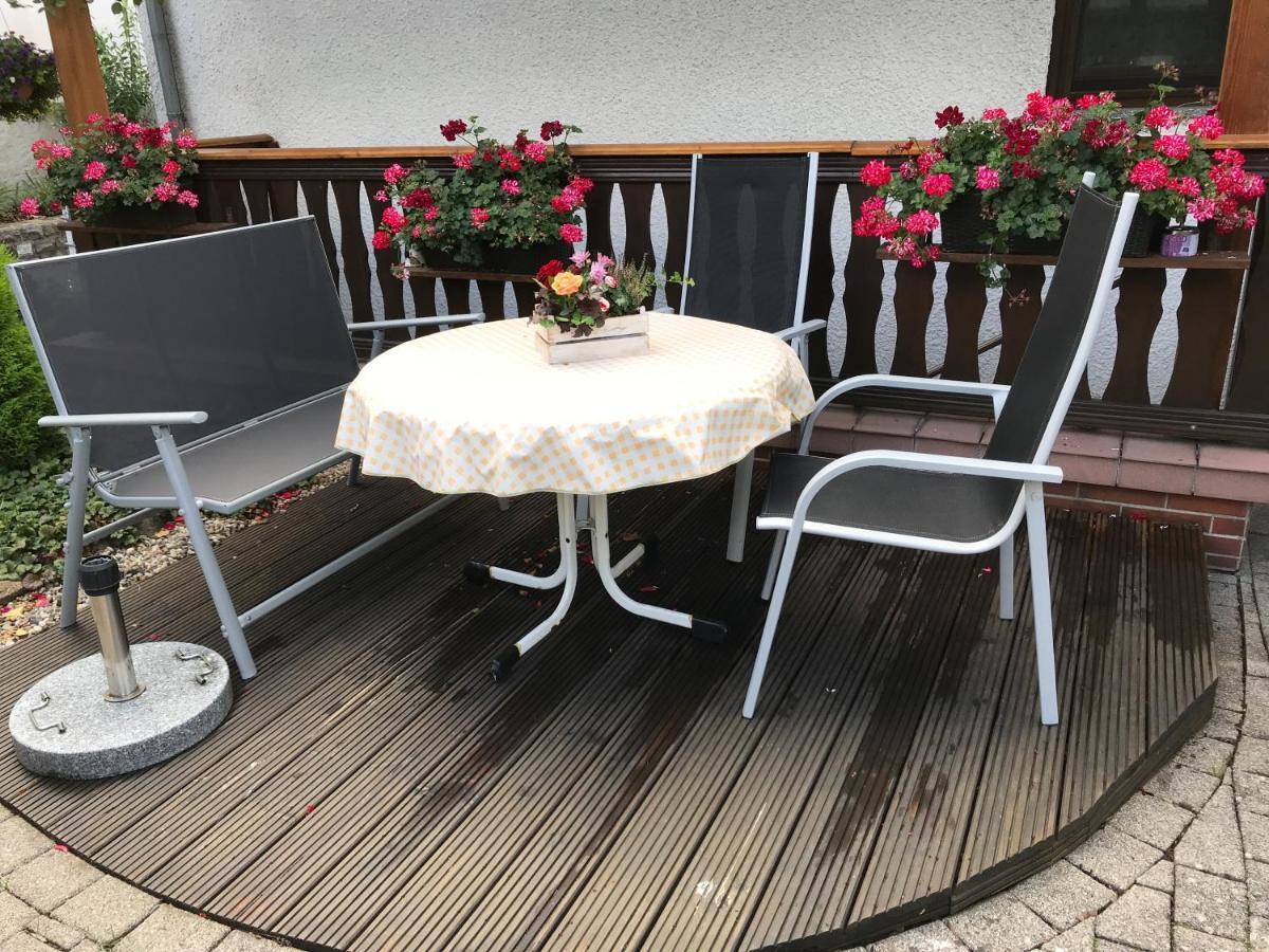 Monteur-/Und Ferienwohnung Diehl Asslar Exteriér fotografie